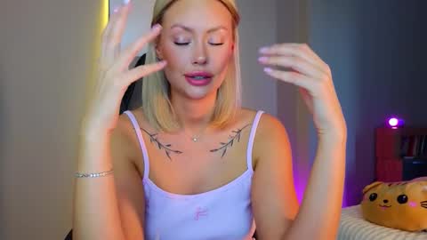 Snapshot of 88_nura chatting on October 25, 2025, 2:30 am Nura online show from October 25, 2025, 2:30 am