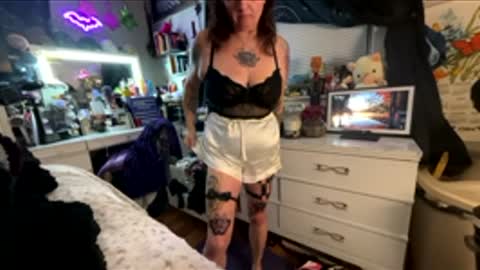 That girl online show from January 11, 2026, 11:15 am