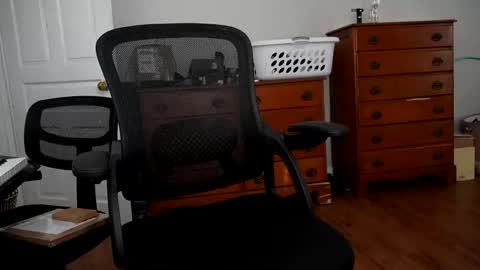 8inch_blessed online show from January 7, 2026, 5:04 pm