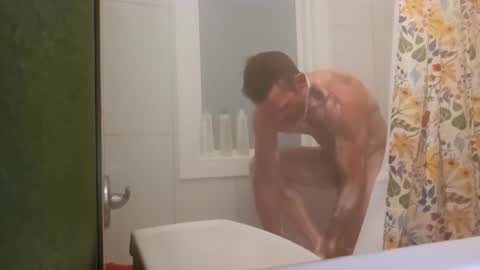 8inchwhiteboy88 online show from March 25, 2026, 3:34 am