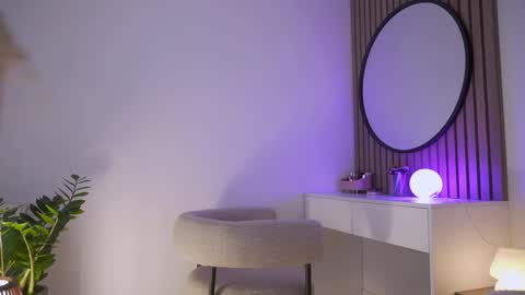 8selene online show from February 9, 2026, 12:09 pm