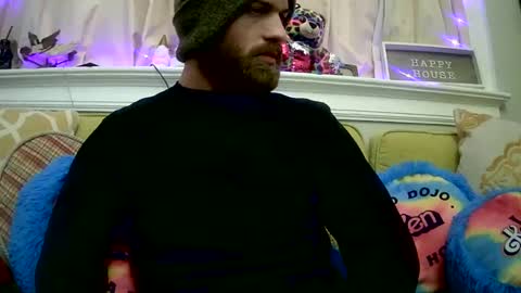 Snapshot of 90210screamer chatting on December 29, 2024, 8:22 am 90210screamer online show from December 29, 2024, 8:22 am