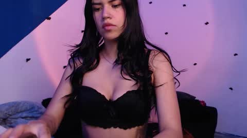 sofi 3 online show from February 21, 2026, 7:04 pm