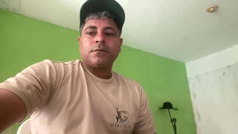 9vinhocamshow online show from February 20, 2026, 11:00 am