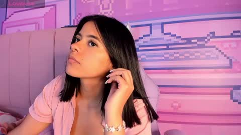 Alice  online show from October 20, 2025, 3:18 am