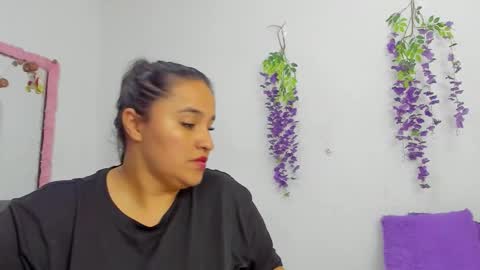 Zoey online show from February 15, 2026, 7:51 am