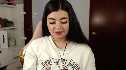 Snapshot of _aafrodita__ chatting on February 11, 2026, 7:52 pm Alexa online show from February 11, 2026, 7:52 pm