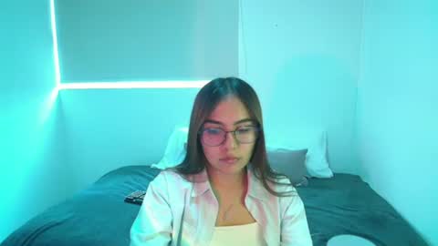 abby 3 online show from September 23, 2025, 6:33 pm