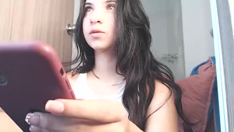 _abrill_20 online show from February 25, 2026, 8:51 pm