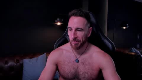 _adamcoper_ online show from November 7, 2025, 3:45 pm