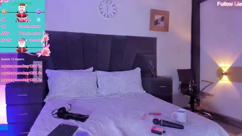 Agatha online show from December 18, 2024, 11:45 am