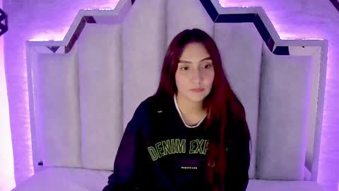 Snapshot of _alaia_collway_ chatting on February 11, 2025, 2:57 pm Alaia online show from February 11, 2025, 2:57 pm