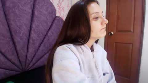 Snapshot of _alaia_collway_ chatting on October 9, 2025, 11:41 am Alaia online show from October 9, 2025, 11:41 am