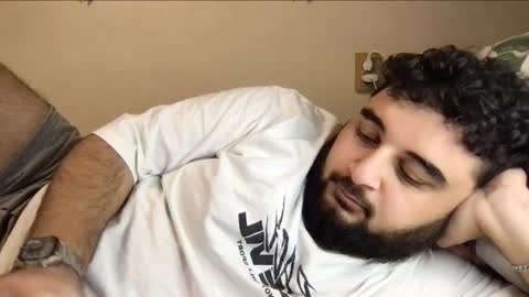 Snapshot of _alan_bear_ chatting on October 29, 2025, 10:17 am Alan online show from October 29, 2025, 10:17 am