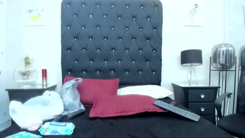 _alana_johnson online show from December 13, 2025, 7:53 pm