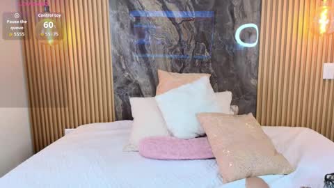 Snapshot of _alanajones_ chatting on September 20, 2025, 12:50 pm ALANA  online show from September 20, 2025, 12:50 pm
