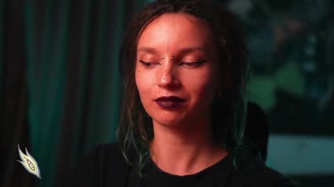 Snapshot of _alicemorrison_ chatting on December 24, 2024, 4:40 pm Alice Morrison Mistress Datura online show from December 24, 2024, 4:40 pm