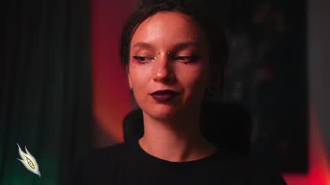 Snapshot of _alicemorrison_ chatting on December 28, 2024, 6:50 pm Alice Morrison Mistress Datura online show from December 28, 2024, 6:50 pm