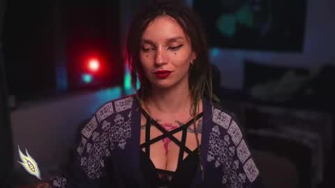 Snapshot of _alicemorrison_ chatting on February 21, 2025, 4:37 pm Alice Morrison Mistress Datura online show from February 21, 2025, 4:37 pm