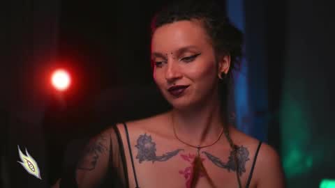 Snapshot of _alicemorrison_ chatting on March 6, 2025, 6:59 pm Alice Morrison Mistress Datura online show from March 6, 2025, 6:59 pm
