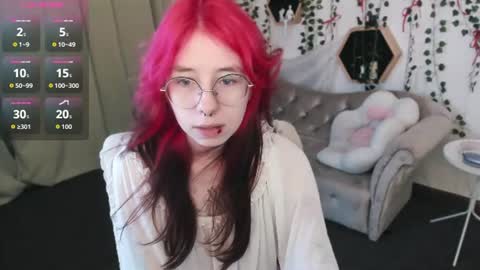Snapshot of _alicenyx chatting on July 24, 2026, 8:51 pm Alice online show from July 24, 2026, 8:51 pm
