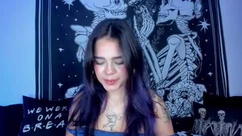 Snapshot of _alicesasha_ chatting on July 3, 2026, 10:43 am _alicesasha_ online show from July 3, 2026, 10:43 am