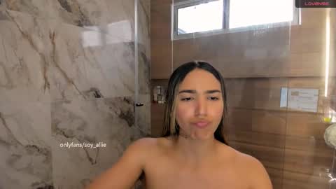 you can call me pretty online show from February 6, 2026, 10:02 pm