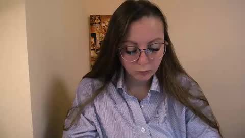 Anna online show from September 25, 2025, 7:23 am