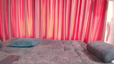 Melissa  online show from October 23, 2025, 5:12 pm