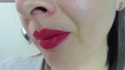 Snapshot of _antomouth_paradise chatting on June 16, 2026, 5:37 pm antonia online show from June 16, 2026, 5:37 pm