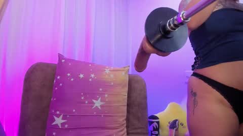 _antonella_dreams online show from October 1, 2025, 9:26 am