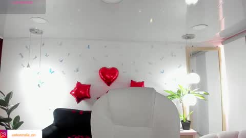 antonnela online show from February 14, 2026, 2:03 pm