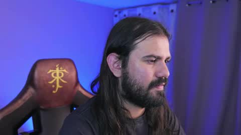 Snapshot of _aragorn__ chatting on December 4, 2025, 9:29 am _aragorn__ online show from December 4, 2025, 9:29 am