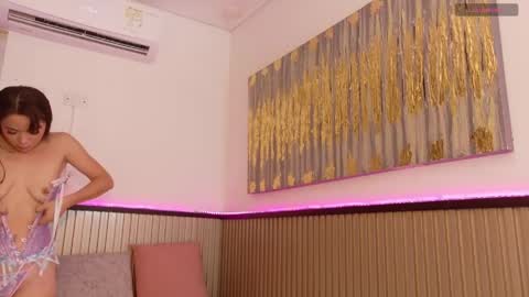 _aria_carter_ online show from April 11, 2026, 12:31 pm