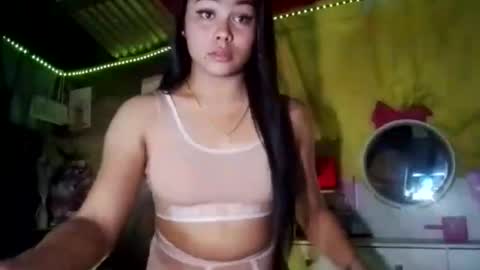 _asianslutyymikha_ online show from April 4, 2026, 10:57 am