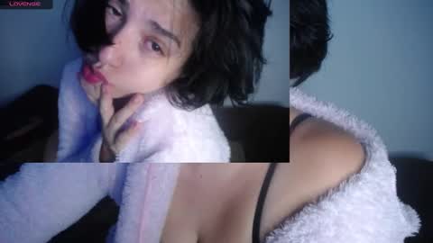 atenea online show from December 7, 2024, 1:25 am