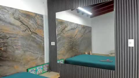 _axel_09 online show from October 9, 2025, 5:05 am