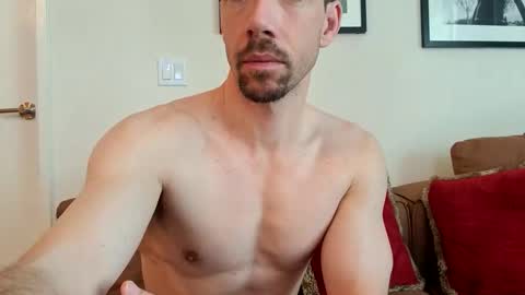 Snapshot of _b_h_c_ chatting on December 5, 2025, 8:27 pm _b_h_c_ online show from December 5, 2025, 8:27 pm