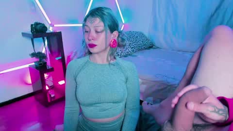 Snapshot of _baterchatur chatting on January 23, 2025, 1:19 am Lunita online show from January 23, 2025, 1:19 am