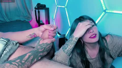 Snapshot of _baterchatur chatting on February 5, 2025, 12:27 pm Lunita online show from February 5, 2025, 12:27 pm