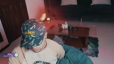 Snapshot of _baterchatur chatting on February 28, 2025, 4:20 pm Lunita online show from February 28, 2025, 4:20 pm