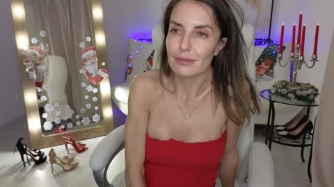 Snapshot of _beylly chatting on December 22, 2024, 3:44 am Beylly online show from December 22, 2024, 3:44 am