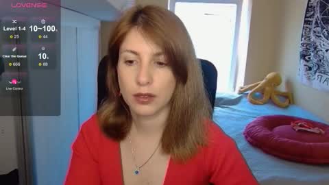 Snapshot of _blackpearl chatting on April 30, 2026, 10:10 am Laura online show from April 30, 2026, 10:10 am