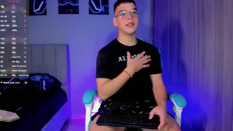 _blake_boy online show from October 10, 2025, 5:06 am