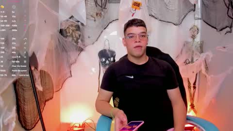 _blake_boy online show from October 28, 2025, 7:05 pm