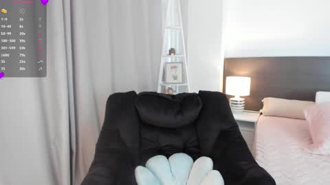 Mary online show from October 27, 2025, 3:05 pm