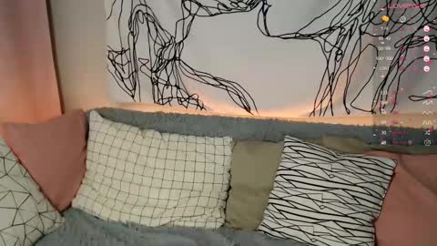 Elizabeth online show from March 9, 2025, 9:36 pm