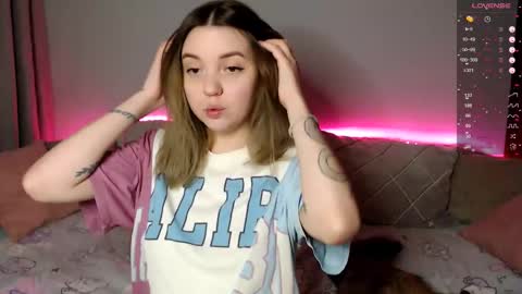 Elizabeth online show from February 9, 2026, 9:08 pm