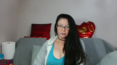 KHALEESI online show from October 13, 2025, 5:35 pm