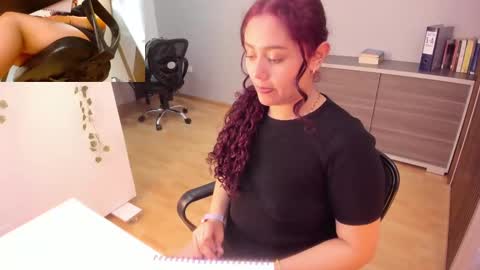 Snapshot of _brendajones chatting on October 21, 2025, 10:21 pm Brenda online show from October 21, 2025, 10:21 pm